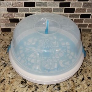 Munchkin Baby Bottle Sterilizer Steam Guard Microwave Cleaner